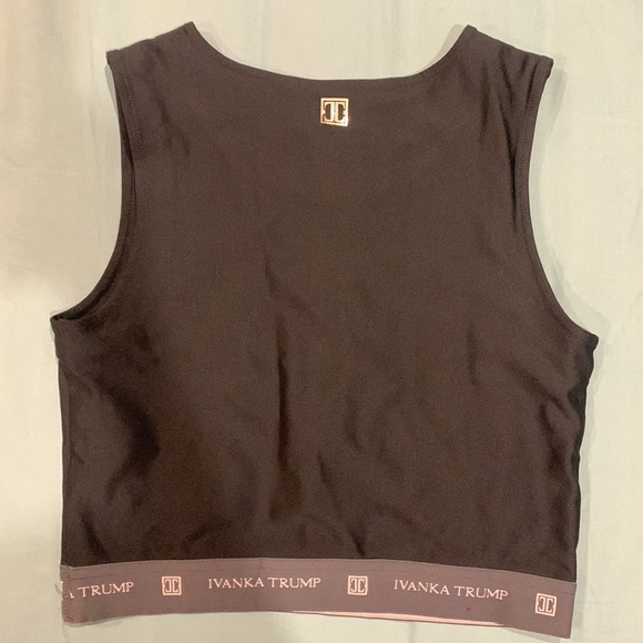 Ivanka Trump from USA 🇺🇸 work out cami brand new - Picture 2 of 3